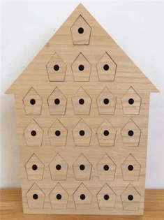 집 모양의 24-서랍 달력